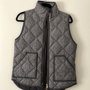 JCREW grey herringbone puffer vest